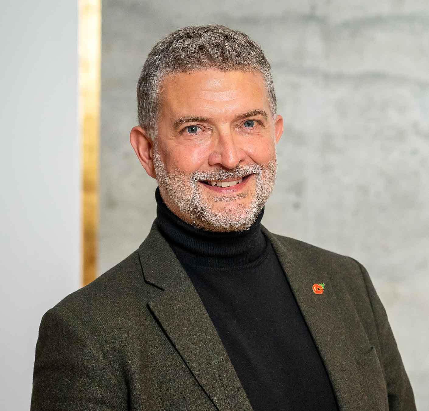 Martin Knight